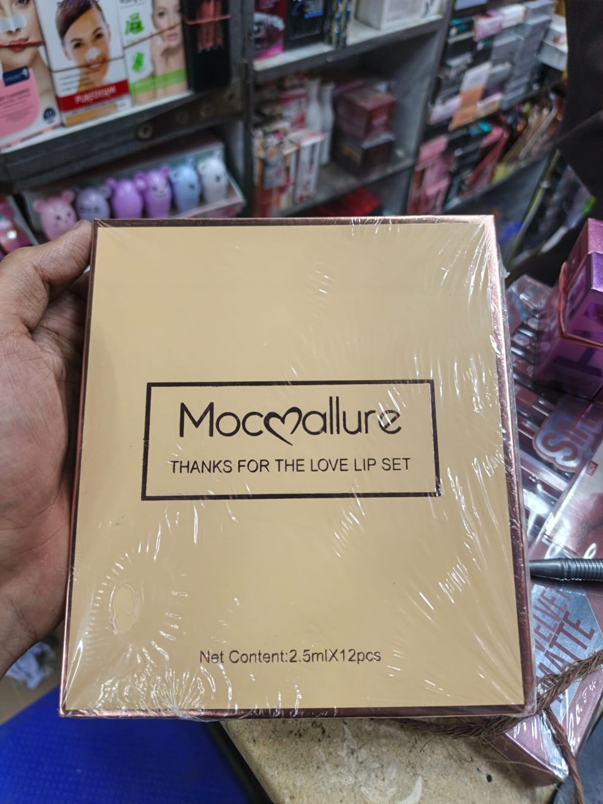 Mini Electric Shaver - Pocket-Sized